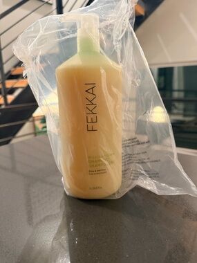 Fekkai Brilliant Gloss Shampoo - JUMBO SIZE 1L